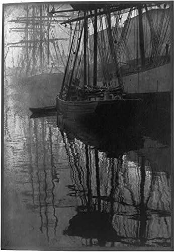 Исторически находки Снимка: Паяжини, Плаване на кораб с Отражения на вода, 1908